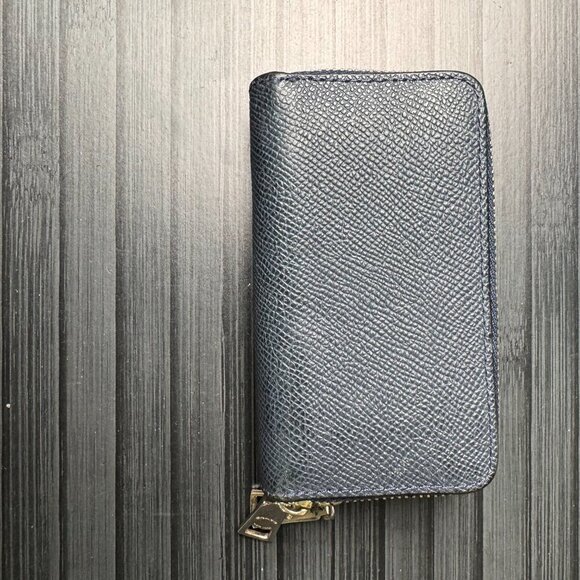 Coach Zip Around Long Wallet Used|Authentic - Picture 3 of 3